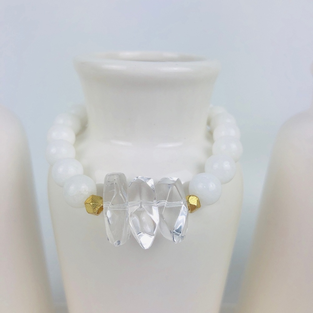 GEMSTONE | White Jade Quartz Gemstone Bracelet